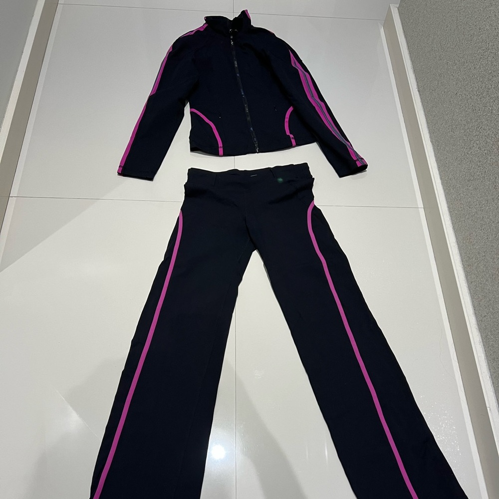 Bebe Sport Sweater and Leggings matching set